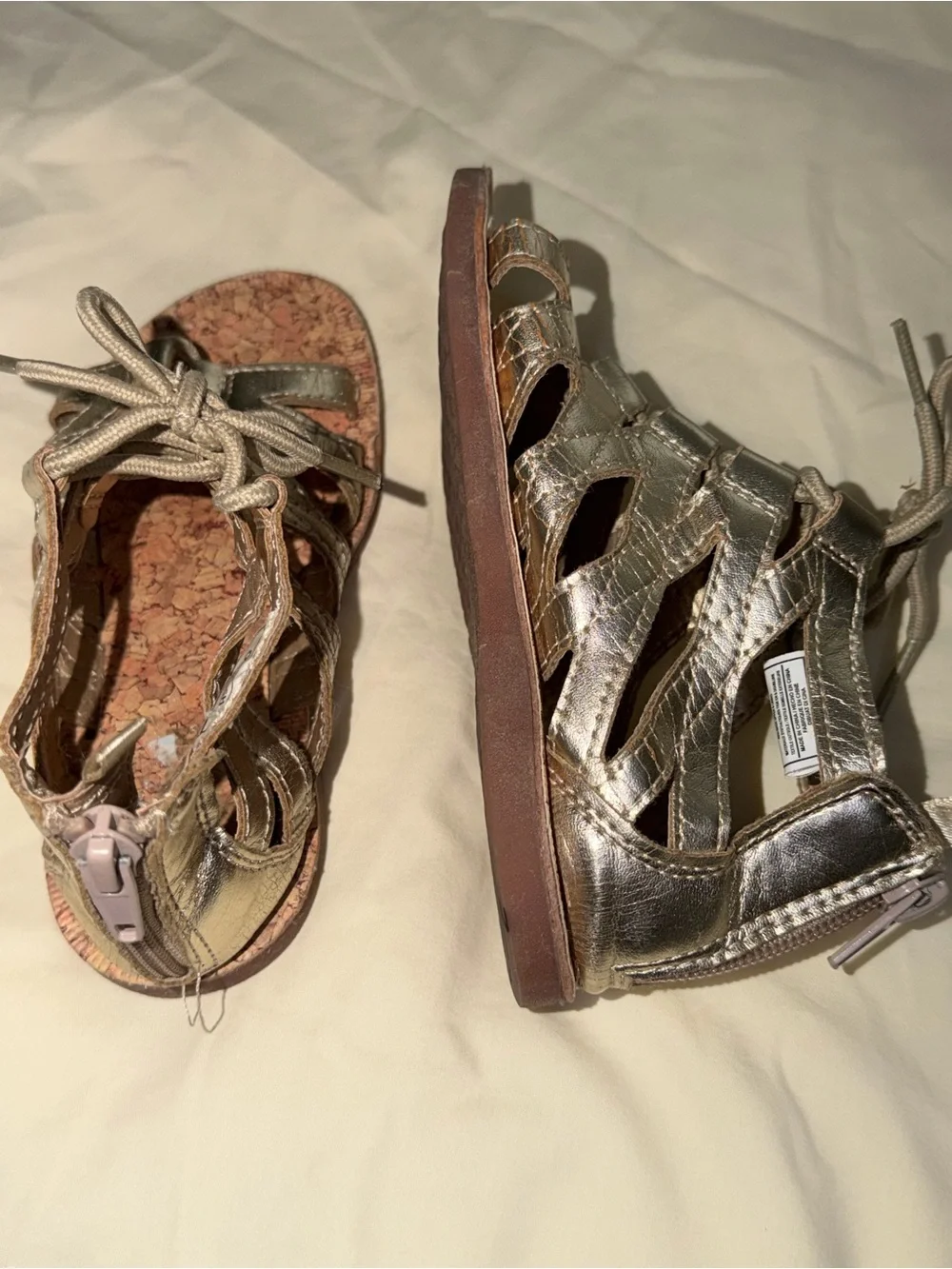 Toddler Girls Oshkosh Bgosh Gold Gladiator Lace Up Back Zip Sandals Flat Sz 11